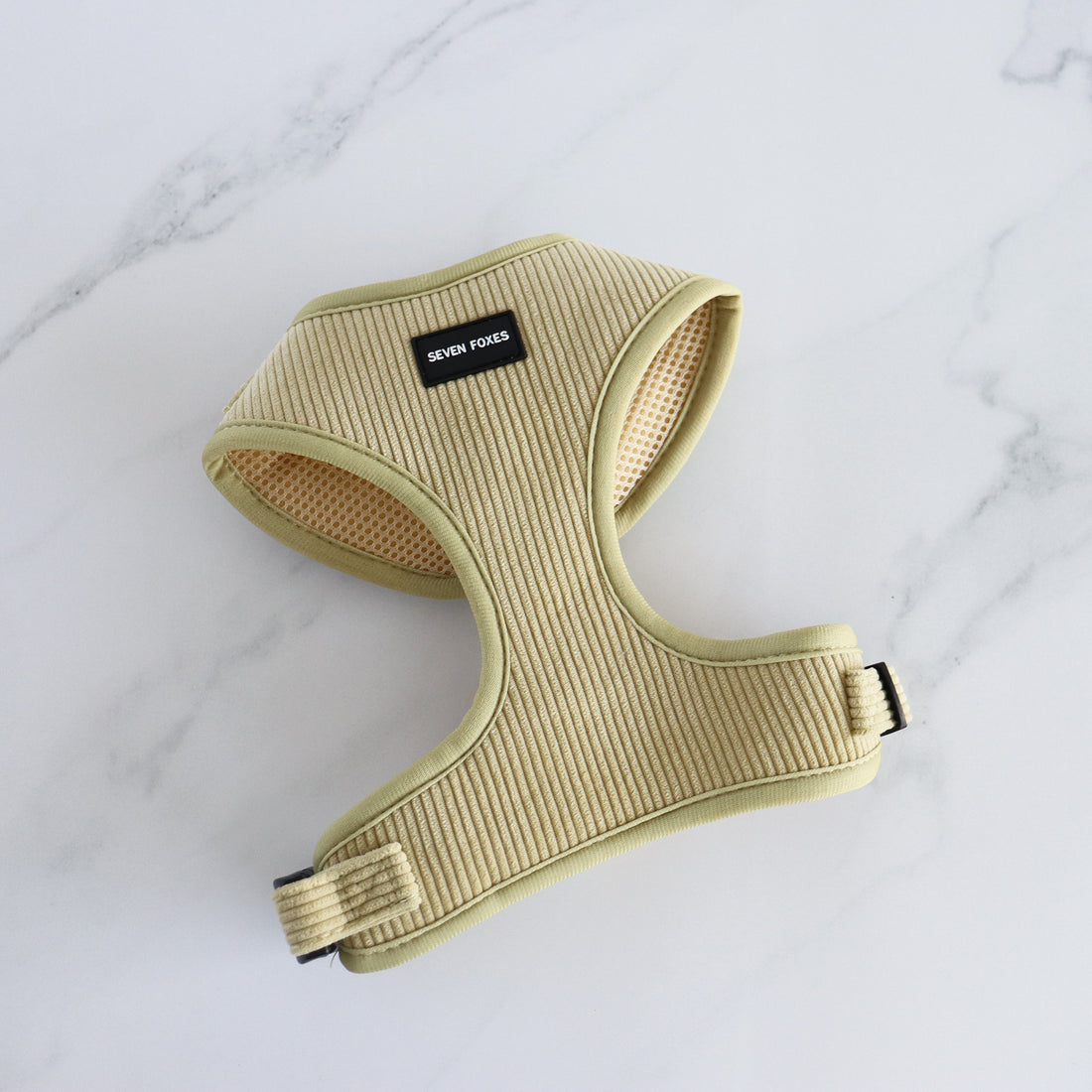 Avo Green Harness